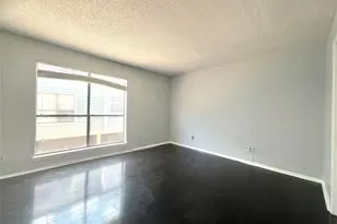 3754 Tanglewilde St, Houston, TX 77063 - Photo 15