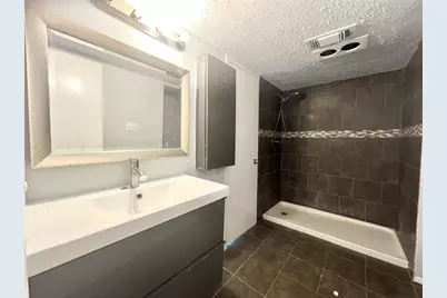 3754 Tanglewilde Street #9, Houston, TX 77063 - Photo 13