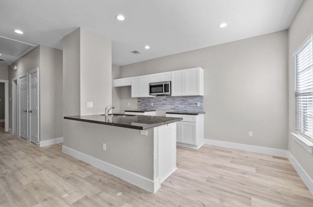 1026 Clinton Park St, Houston TX  77029-4508 exterior