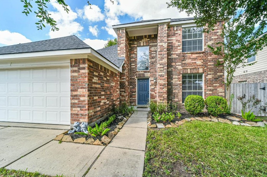 21934 Winsome Rose Ct, Cypress TX  77433-6140 exterior