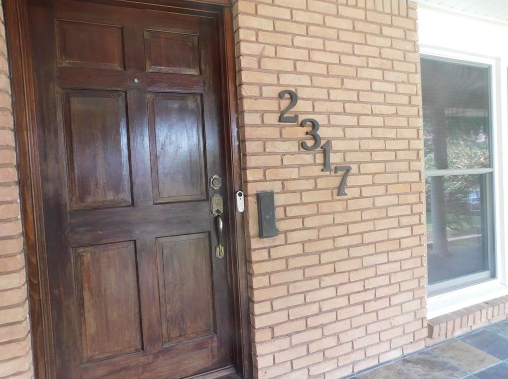 2317 Dorrington St, Houston TX  77030-3211 exterior