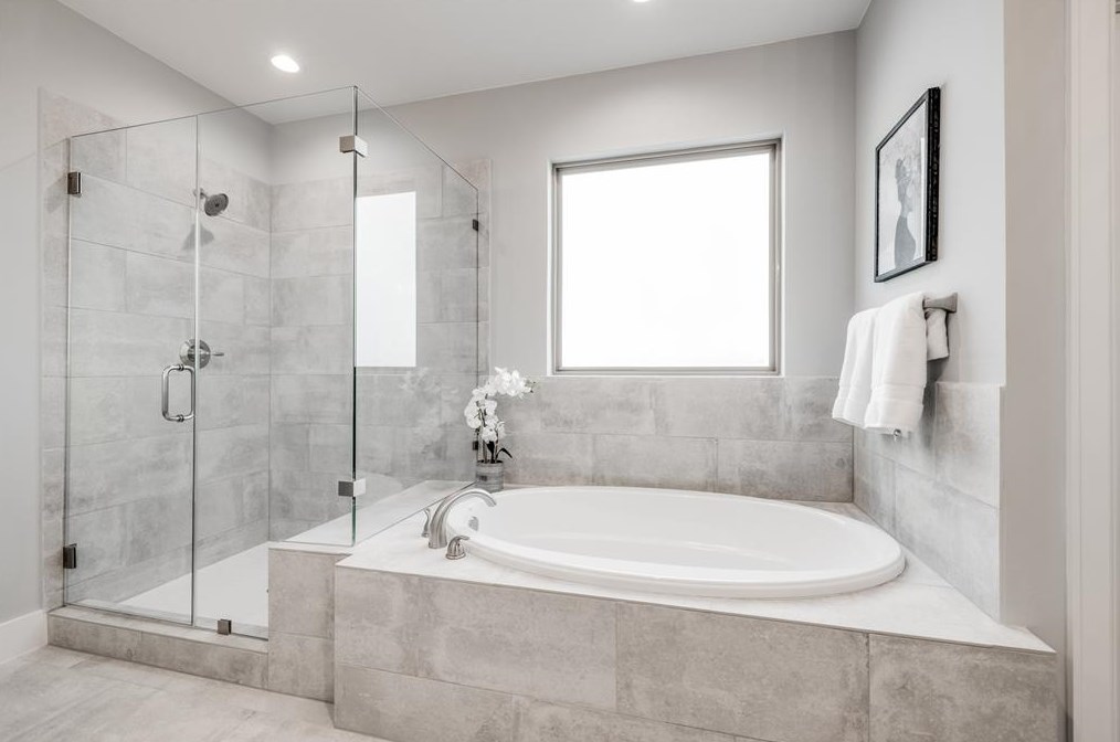 304 27 St, Houston TX  77008-2130 exterior