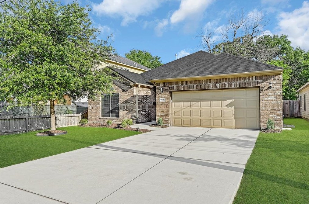 4609 Clover St, Houston TX  77051-2724 exterior