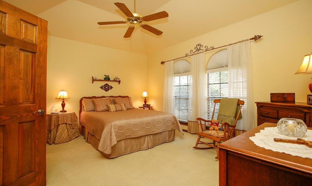 14103 Muirfield Vlg, Houston TX  77069-1753 exterior