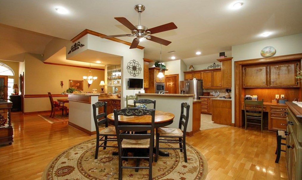 14103 Muirfield Vlg, Houston TX  77069-1753 exterior