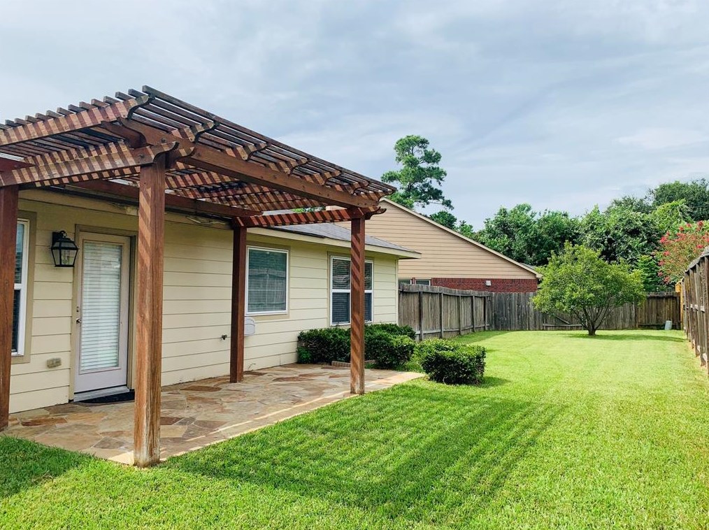 16734 Grove Mesa Trl, Spring TX  77379-8686 exterior