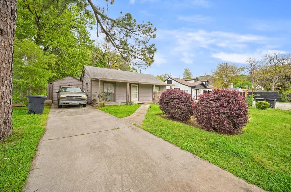 4911 Culmore Dr, Houston TX  77021-3017 exterior
