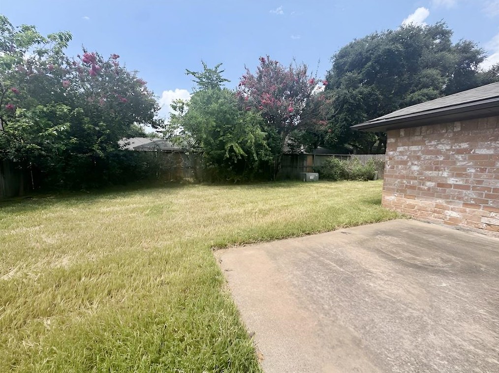 3018 Frontier Dr, Sugar Land TX  77479-1638 exterior