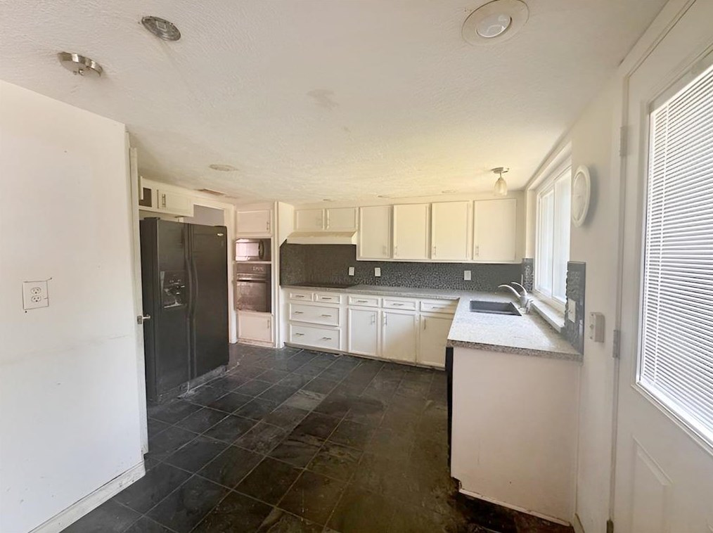 3018 Frontier Dr, Sugar Land TX  77479-1635 exterior