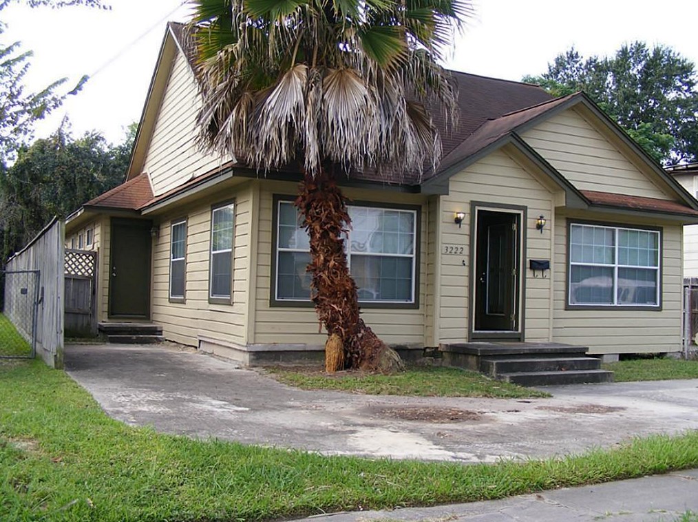 3222 Winbern St, Houston TX  77004-4651 exterior