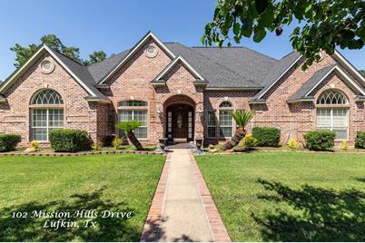 102 Mission Hills Drive, Lufkin, TX 75901 - Photo 1