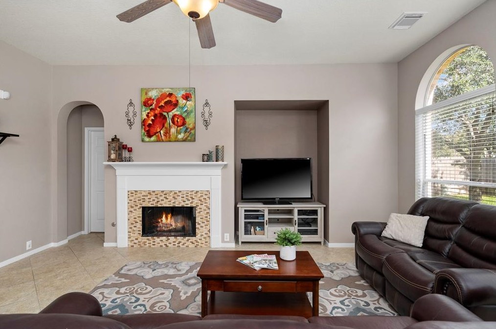 20214 Tamerton Dr, Spring TX 77388-3187 exterior