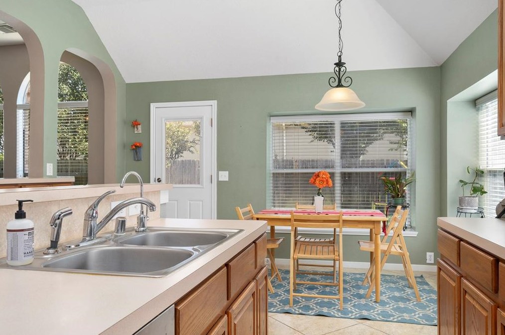 20214 Tamerton Dr, Spring TX 77388-3187 exterior