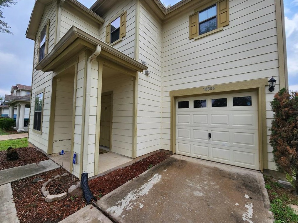 18806 Remington Park Dr, Houston TX  77073-4454 exterior