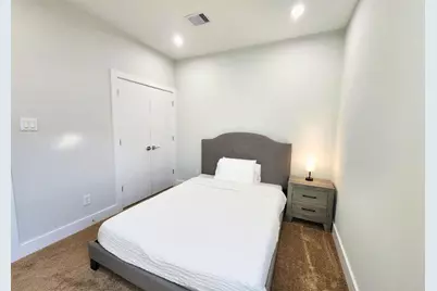 615 Northew Street #J, Houston, TX 77091 - Photo 25