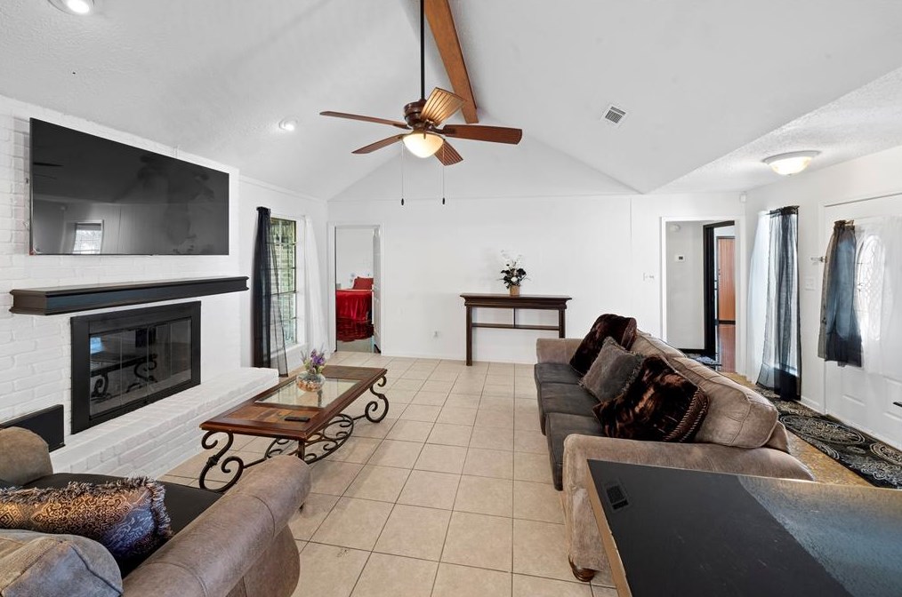 11927 Osage Park Dr, Houston TX  77065-3807 exterior