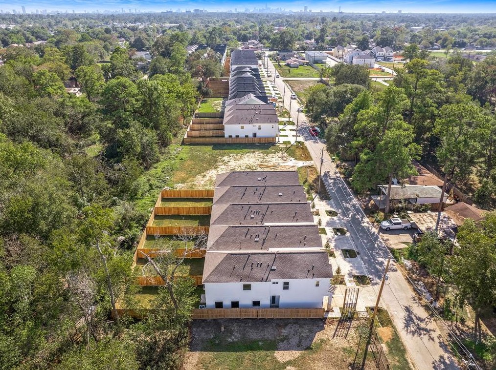 5714 Balbo St, Houston TX  77091-4603 exterior