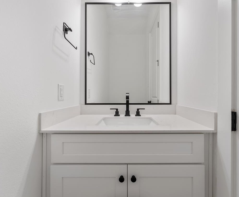 5714 Balbo St, Houston TX  77091-4603 exterior