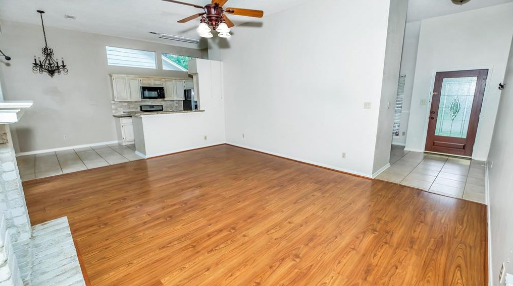 171 Pathfinders Cir, Spring TX  77381-3010 exterior
