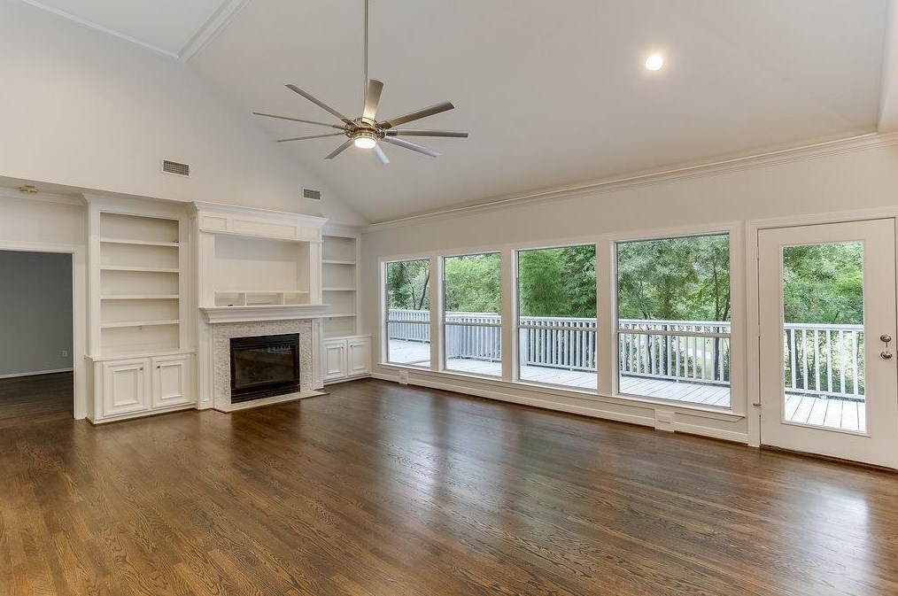 54 Lazy Ln, Spring TX  77380-1321 exterior