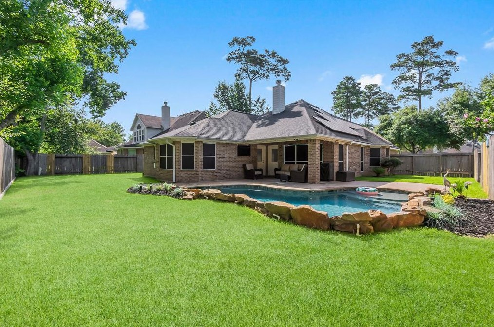 2223 Lazy Trl Path Ct, Spring TX 77373-7669 exterior