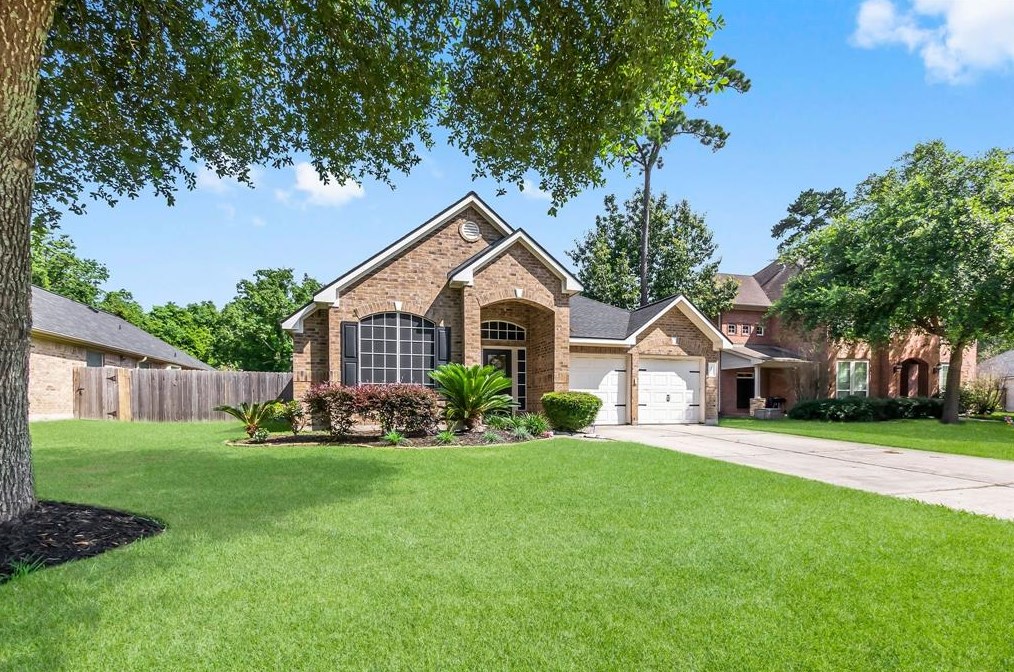 2223 Lazy Trl Path Ct, Spring TX 77373-7669 exterior