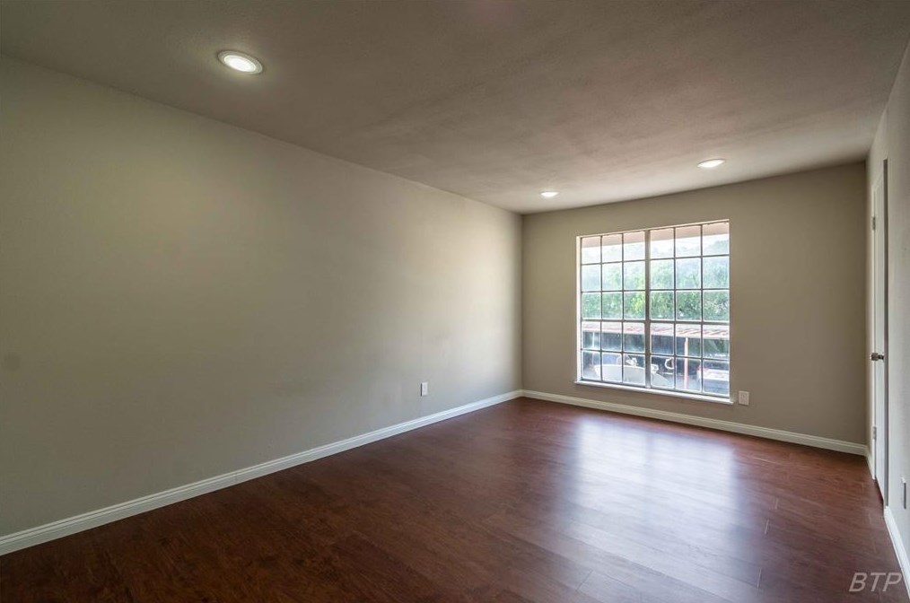 11947 Beechnut St, Houston TX  77072-4028 exterior