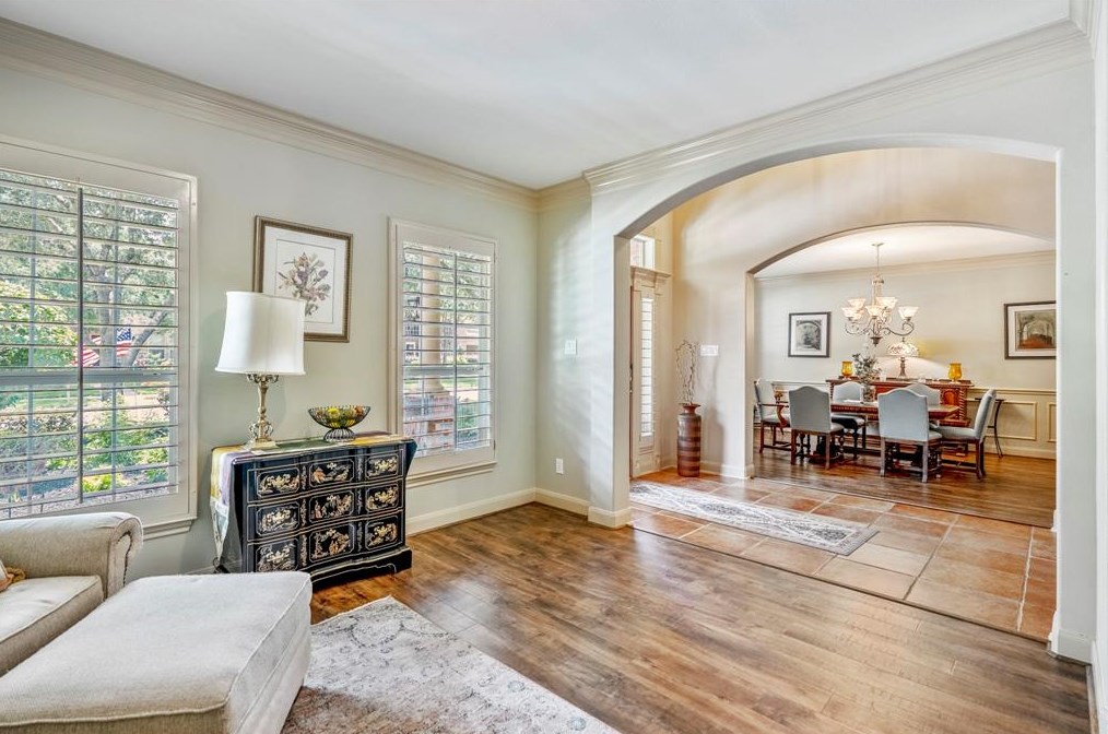 10215 Earlington Mnr Dr, Spring TX 77379-7463 exterior