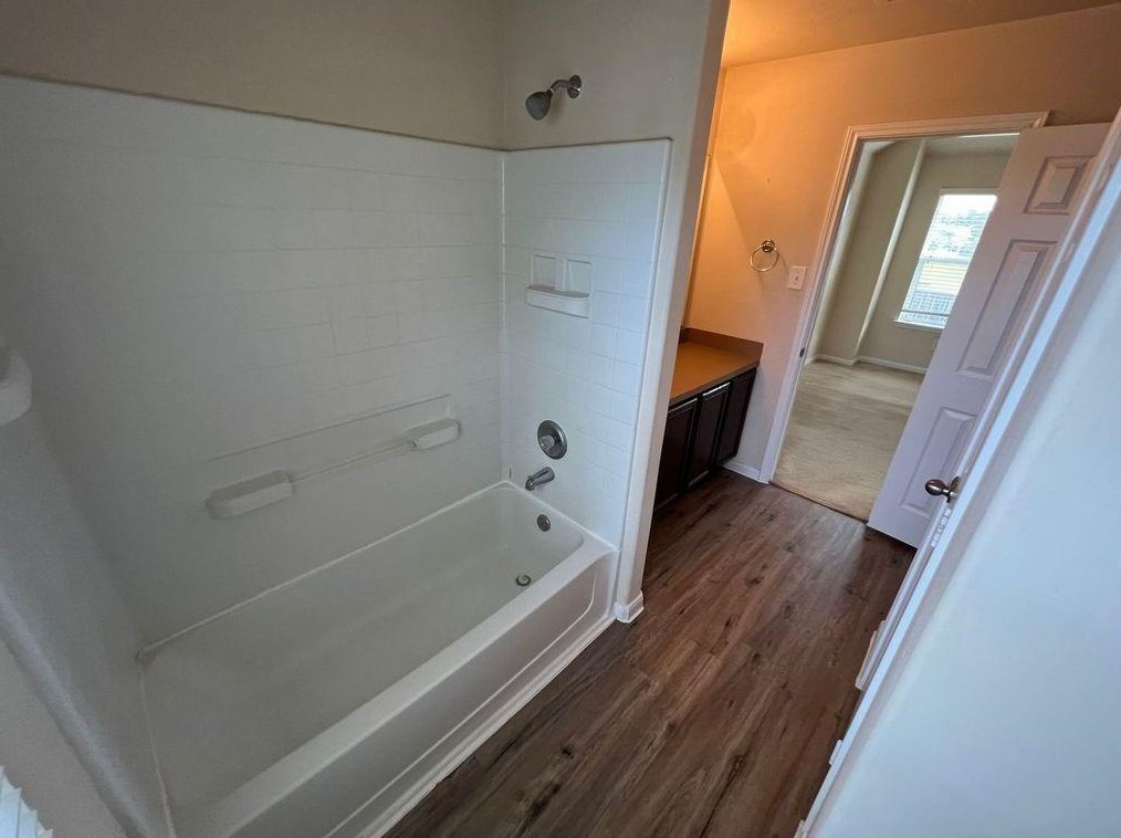 16442 Noble Mdw Ln, Houston TX  77073-6279 exterior