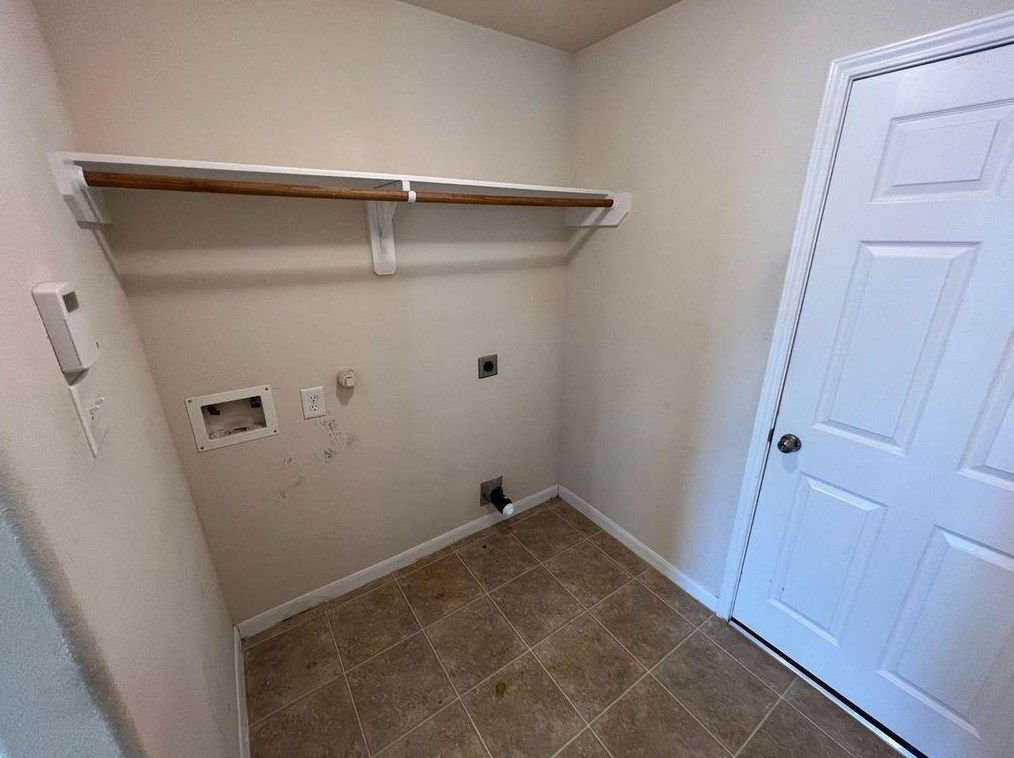 16442 Noble Mdw Ln, Houston TX  77073-6279 exterior
