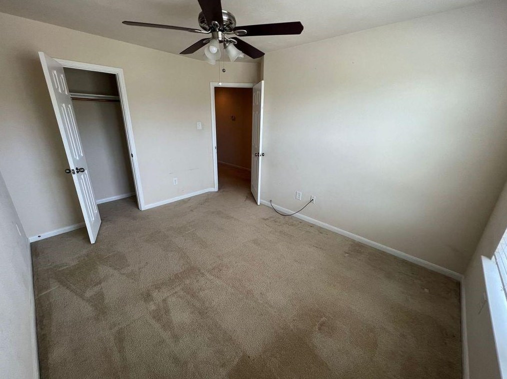 16442 Noble Mdw Ln, Houston TX  77073-6279 exterior