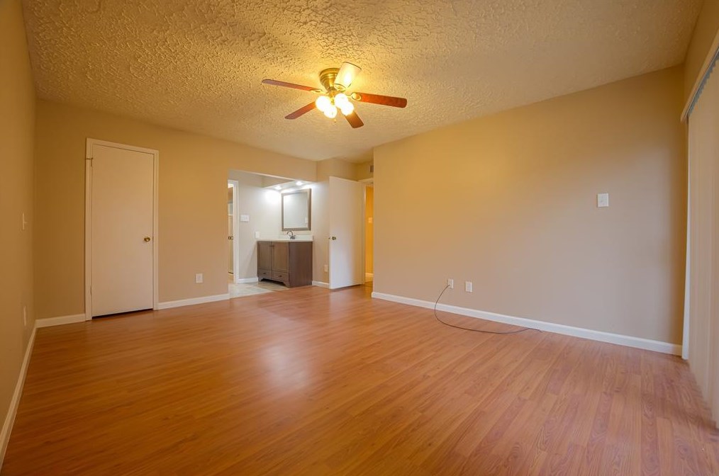 2003 Steamboat Run, Sugar Land TX 77478-4321 exterior