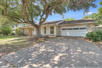 4125 Meridian Place, Corpus Christi, TX 78411 - Photo 3