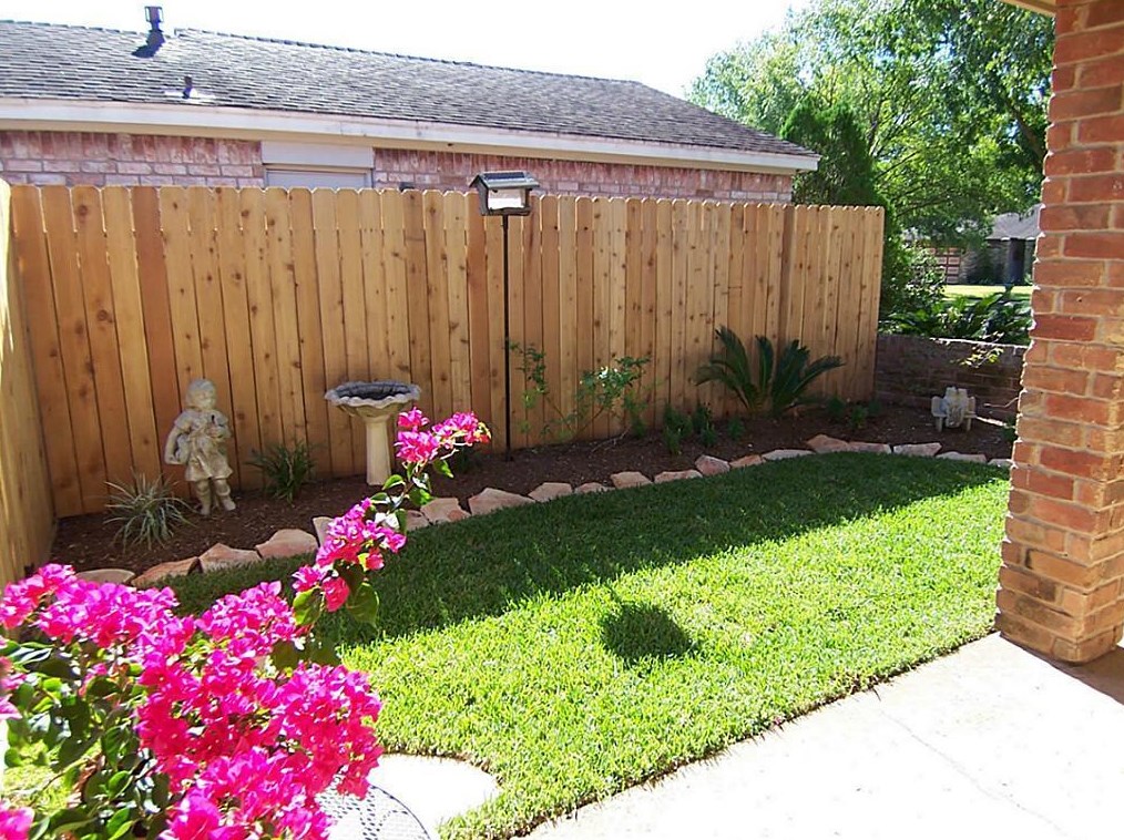 3039 Sam Houston Dr, Sugar Land TX  77479-1629 exterior