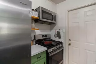 313 Ellen Dr, Deer Park, TX 77536 - Photo 9