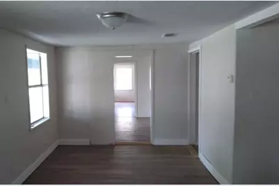 1408 Austin Street, Bay City, TX 77414 - Photo 7