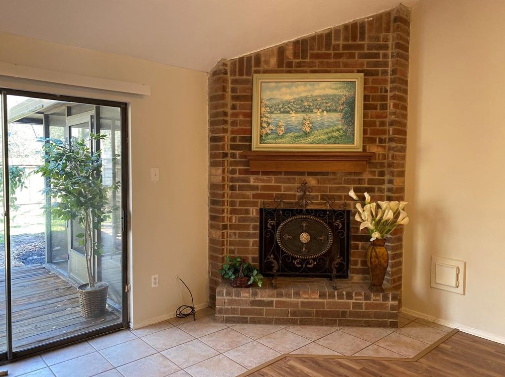 11 Field Flower Ct, Spring TX  77380-2706 exterior