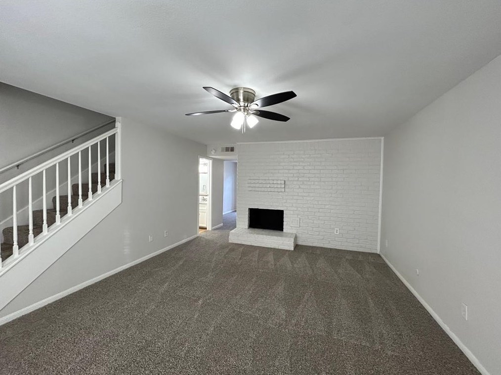 1497 Springrock Ln, Houston TX  77055-4301 exterior