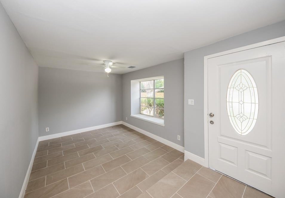 9407 Pipestone St, Houston TX  77074-2417 exterior