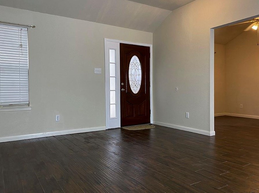 1906 Bevington Oaks Cir, Katy TX  77450-6048 exterior