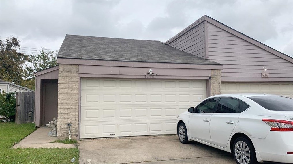 12306 Wellington Park Dr, Houston TX  77072-3918 exterior