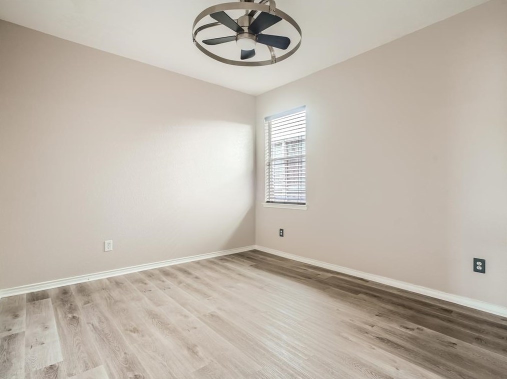 3417 Silvercrest Dr, Texas City, TX 77591