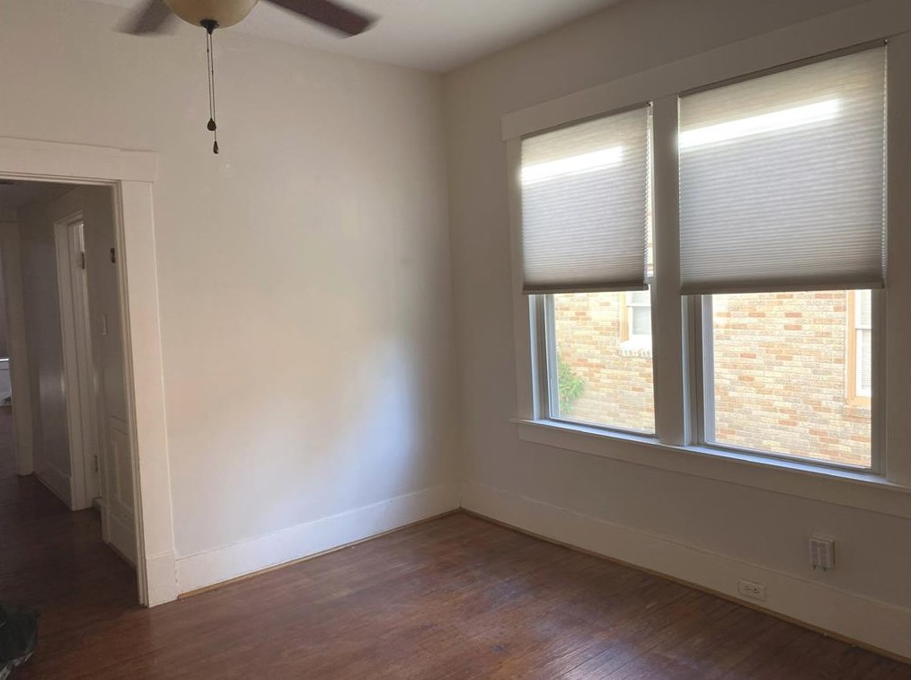 2905 Albany St, Houston TX  77006-3207 exterior