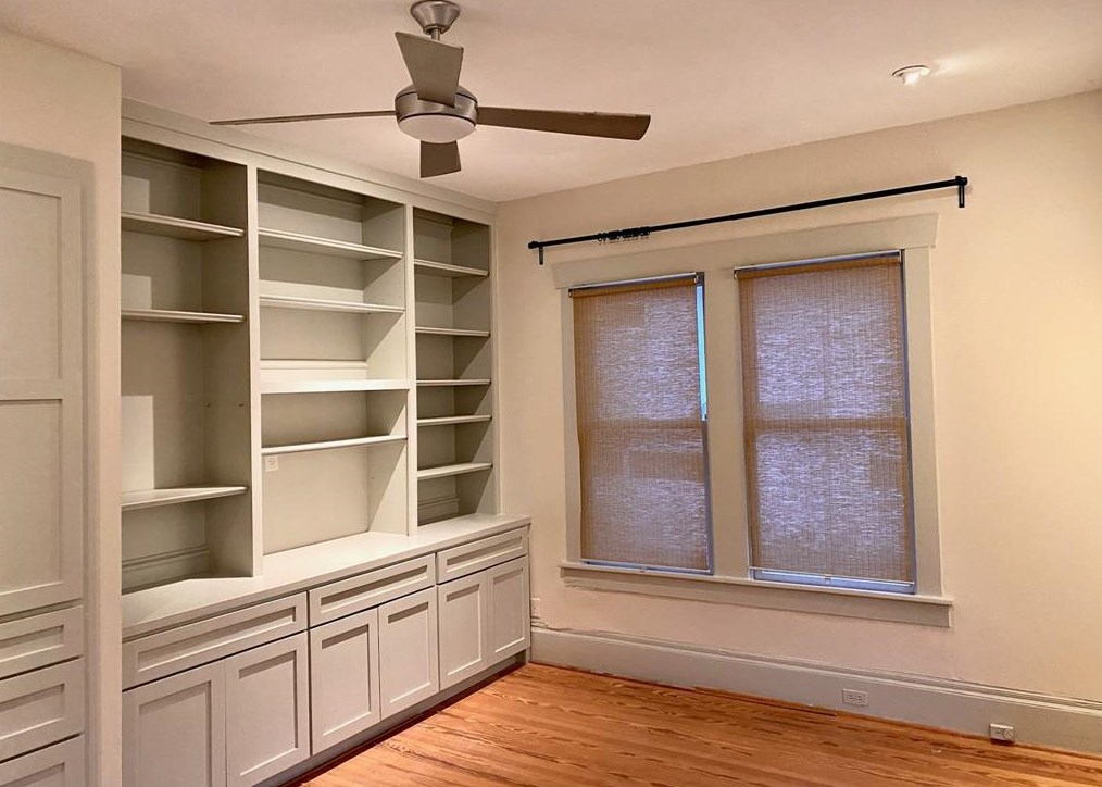 2905 Albany St, Houston TX  77006-3207 exterior