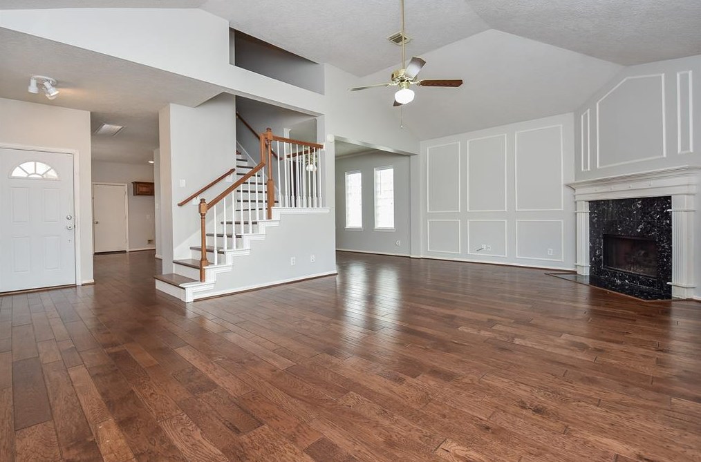 5842 Cinnamon Crk Cir, Houston TX  77084-2149 exterior
