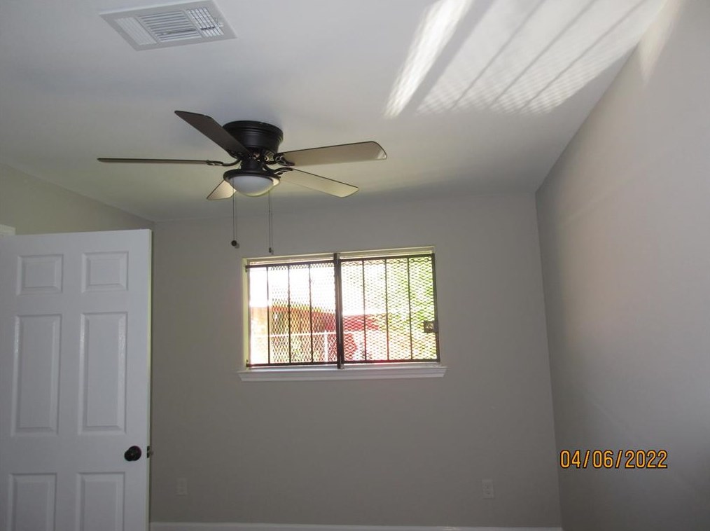 6307 Mardale Dr, Houston TX  77016-2420 exterior