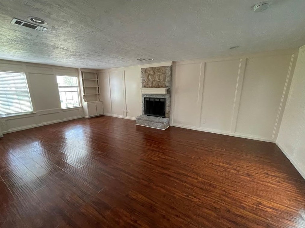 25102 Kingsdown Dr, Spring TX  77389-3342 exterior