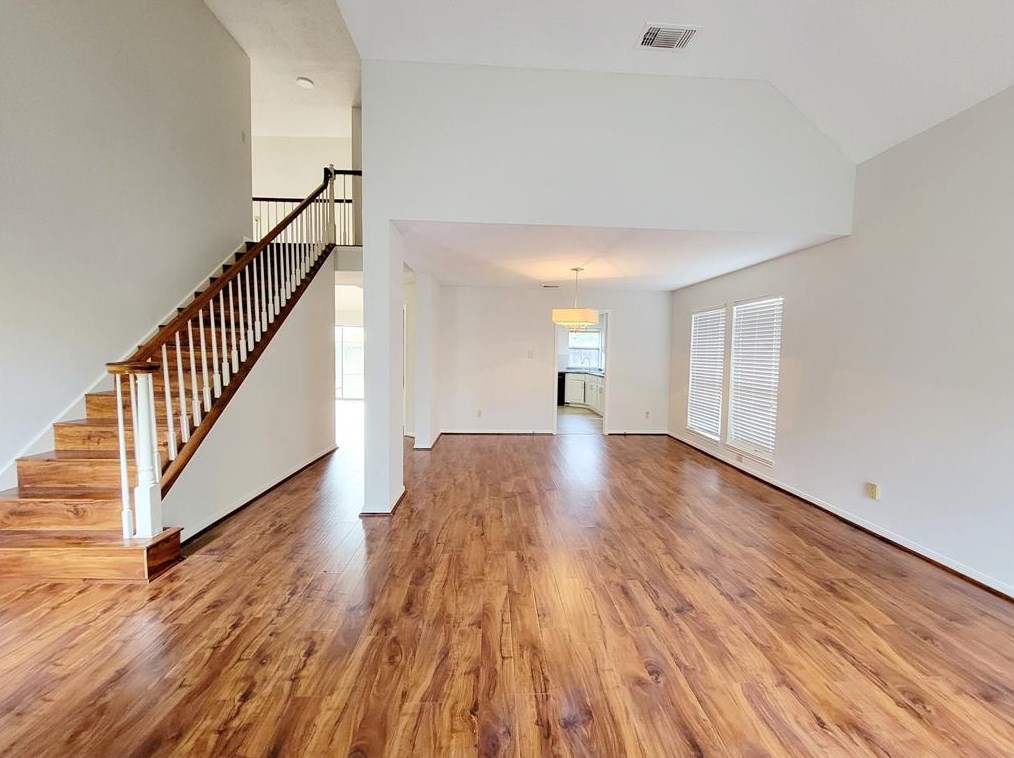 2911 Pepper Wood Dr, Sugar Land TX  77479-1209 exterior