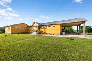 4569 Gloster Ln, Sealy, TX 77474 - Photo 1