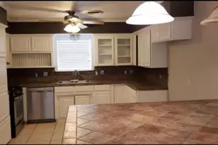 303 S 17th St, Nederland, TX 77627 - Photo 3